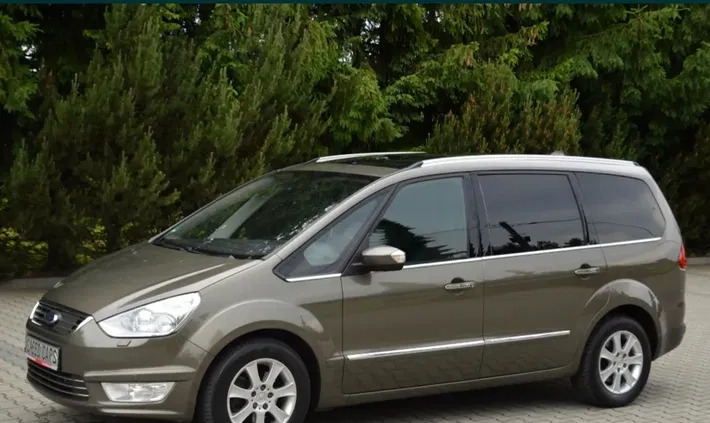 małopolskie Ford Galaxy cena 36000 przebieg: 215000, rok produkcji 2010 z Leszno